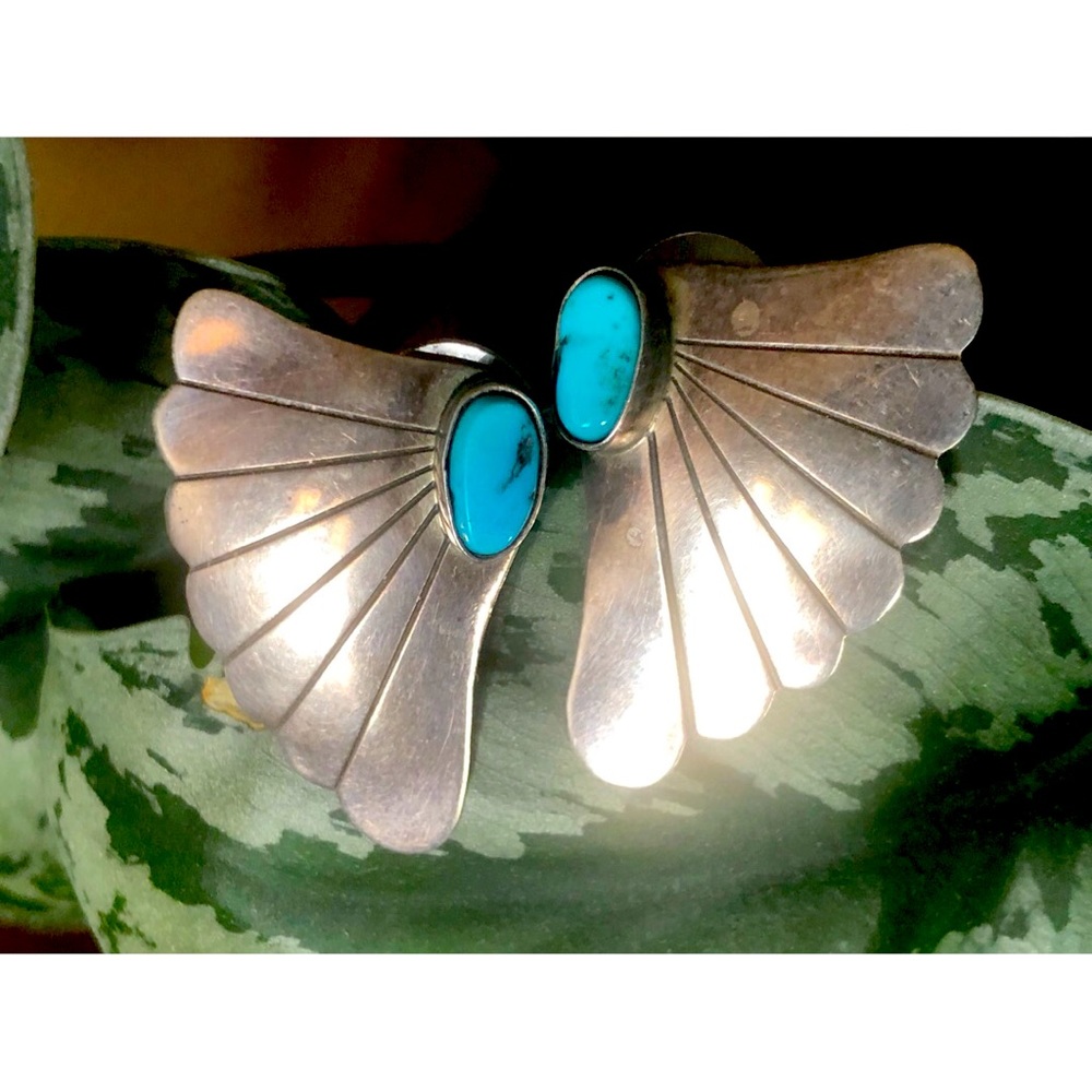 🌞🌵Sterling silver and turquoise wing earrings!!!